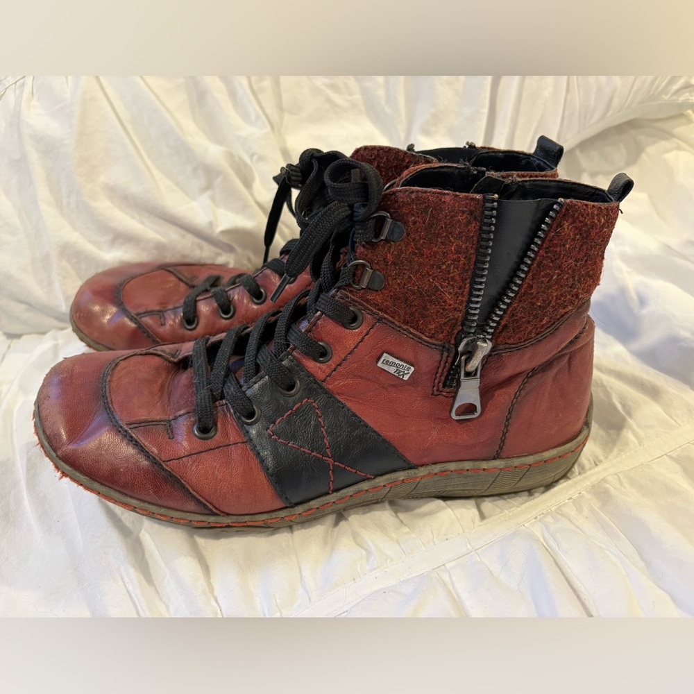 Remonte Red Leather Lace Up Ankle Boots EU 41 US 9.5